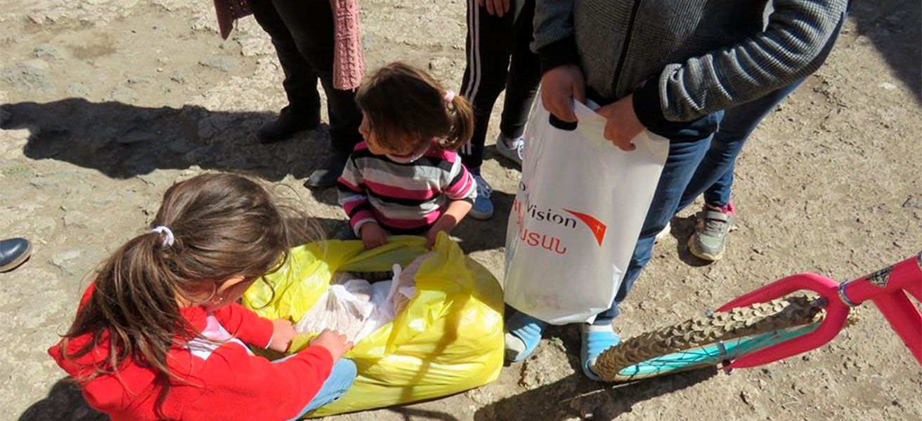 In Sisian and Tchambarak, 106 families received food